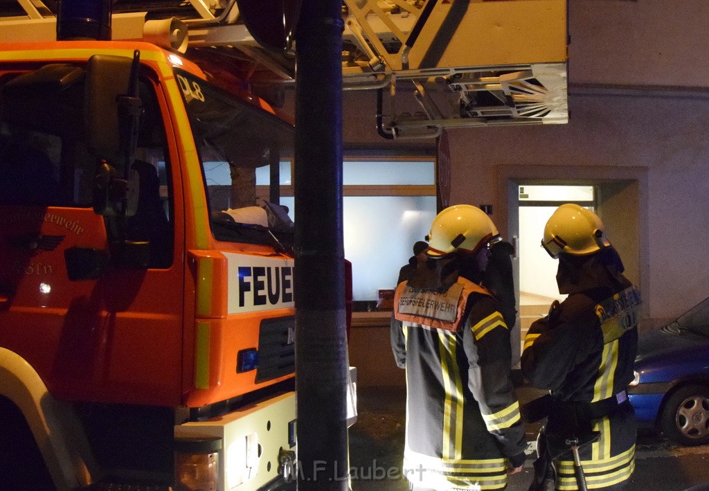 Feuer 2 Y Koeln Vingst Hinter dem Hessgarten P70.JPG - Miklos Laubert